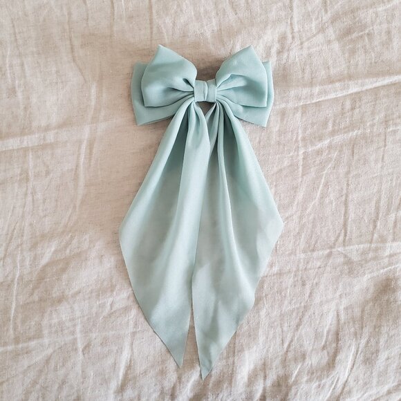 Long Tail Hair Bow Clips (2 pc) - Picture 2 of 5